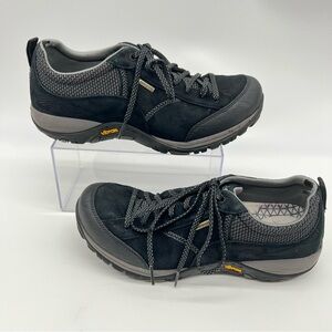 Merrell Women’s Black and Gray Athletic Shoes-Size 40